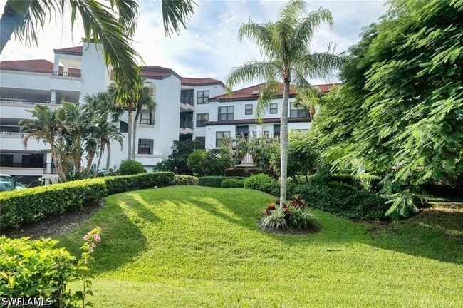 Photo - 334 La Peninsula Blvd Unidad 334