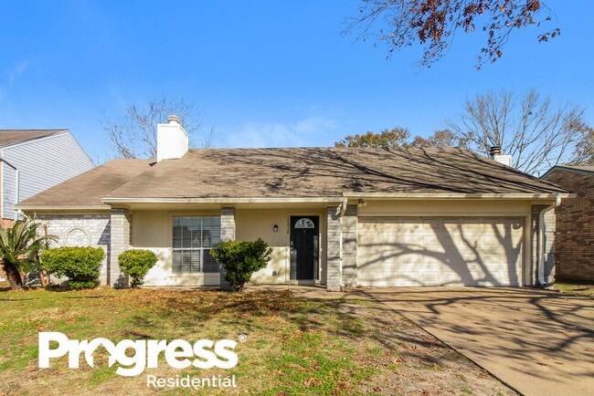 Building Photo - 17938 Great Glen Dr