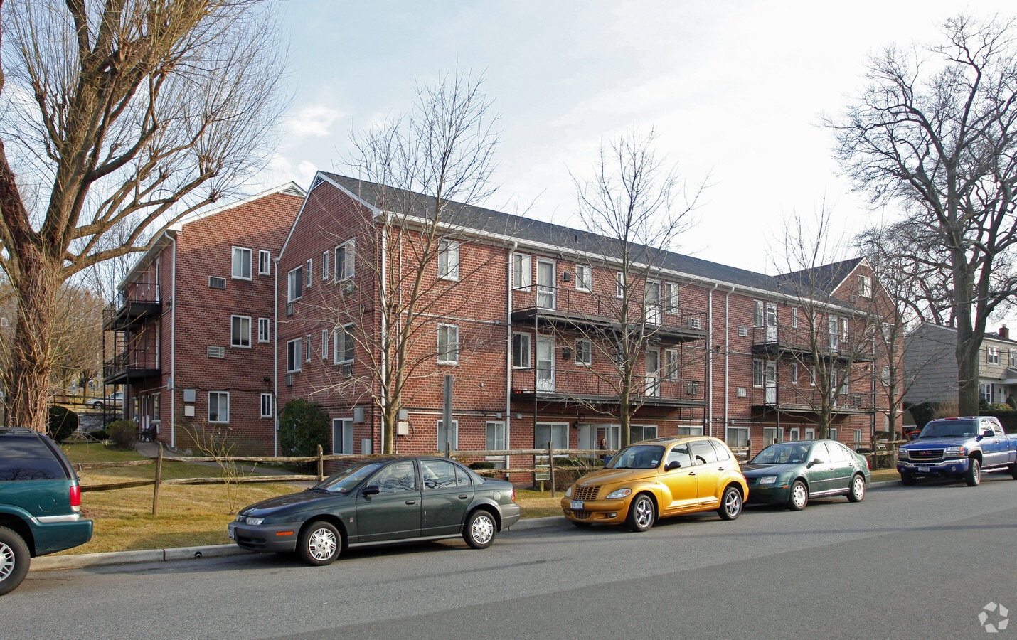 Photo - Village Gardens Apartments