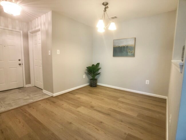 13203 Astoria Hill Ct Unidad D