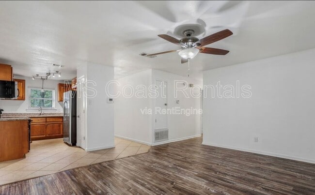 Photo - 7520 Marathon Dr Casa