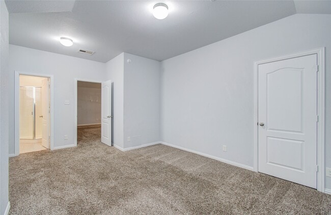 318 Bolton Dr