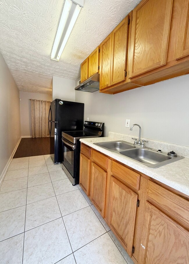 Photo - 420 Rawson St SW Unit 3