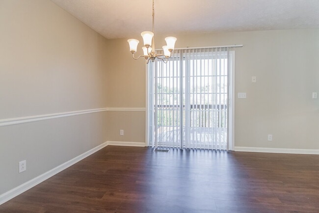 Photo - 7835 Rainey Dr