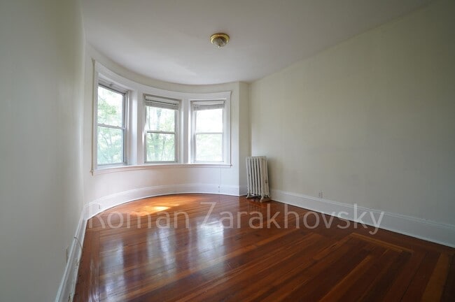 Photo - 77 Brighton Ave Unit 5