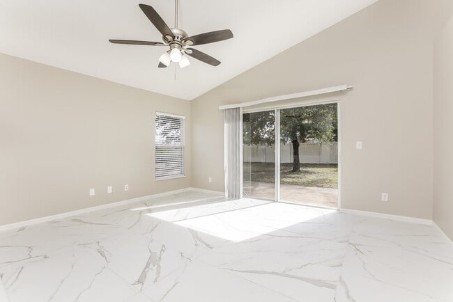 Photo - 4132 Waltham Forest Dr