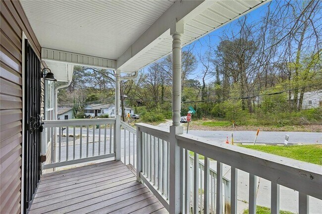 Photo - 67 Johnson Rd NW