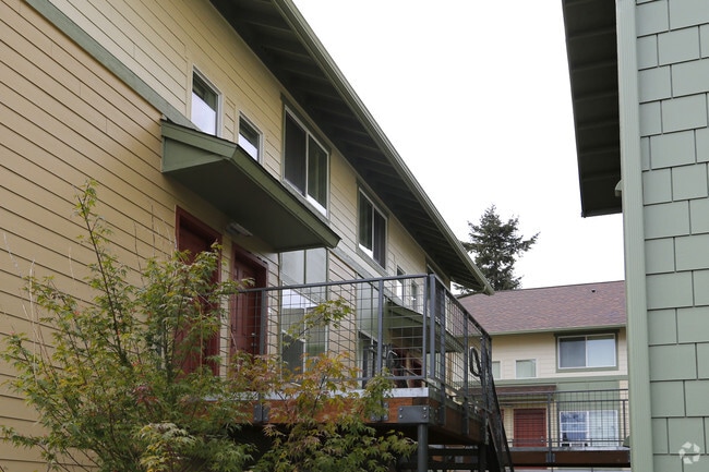 Photo - Irish Moss Plaza Apartments