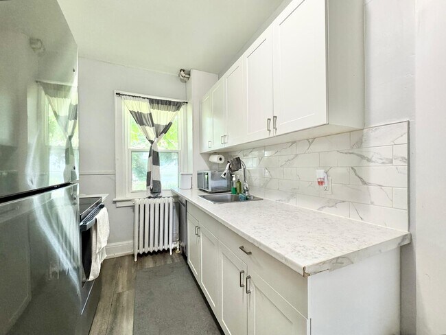 Photo - 5325 Van Alstyne Pl Unit 7