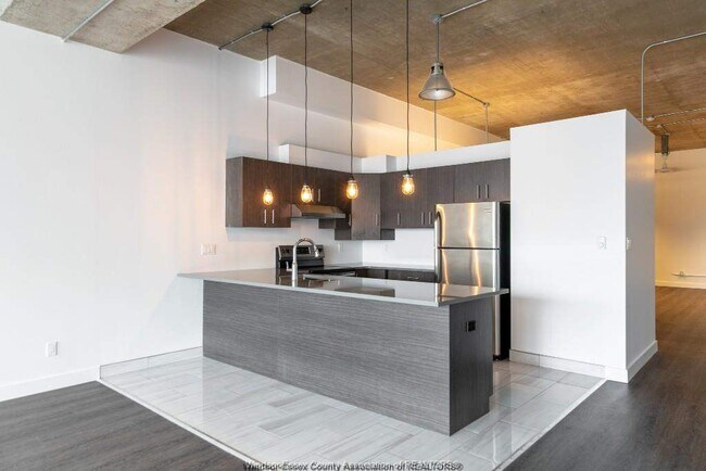 Photo - 1445 Ouellette Ave