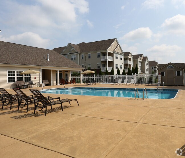 The Fairways at Timber Banks Apartments For Rent in Baldwinsville, NY
