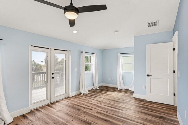 Photo - 1280 Jimmy Buffett Mem Hwy