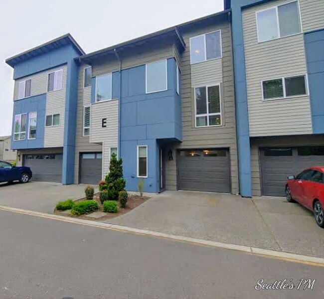 Stunning Contemporary Townhouse-Lynnwood - Stunning Contemporary Townhouse-Lynnwood