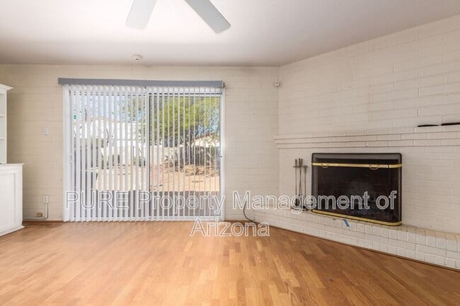 Photo - 7608 E 4th St