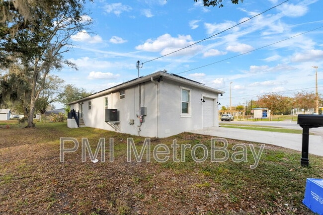 Photo - 902 W Alsobrook St