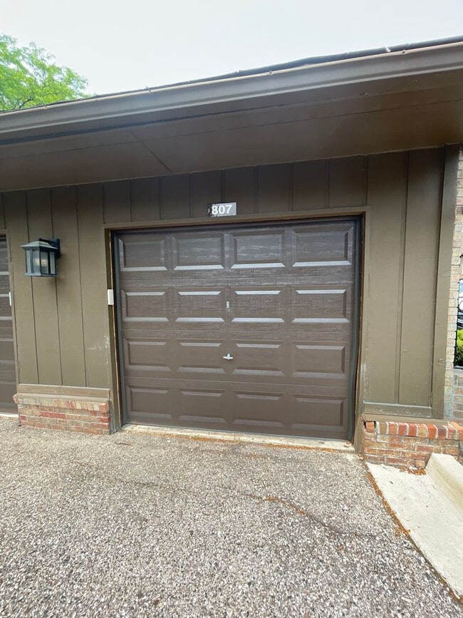 Photo - 1 Bed 1 Bath