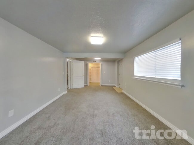 Photo - 1393 N 870 W