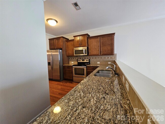 Photo - 2824 Hopeton Ct
