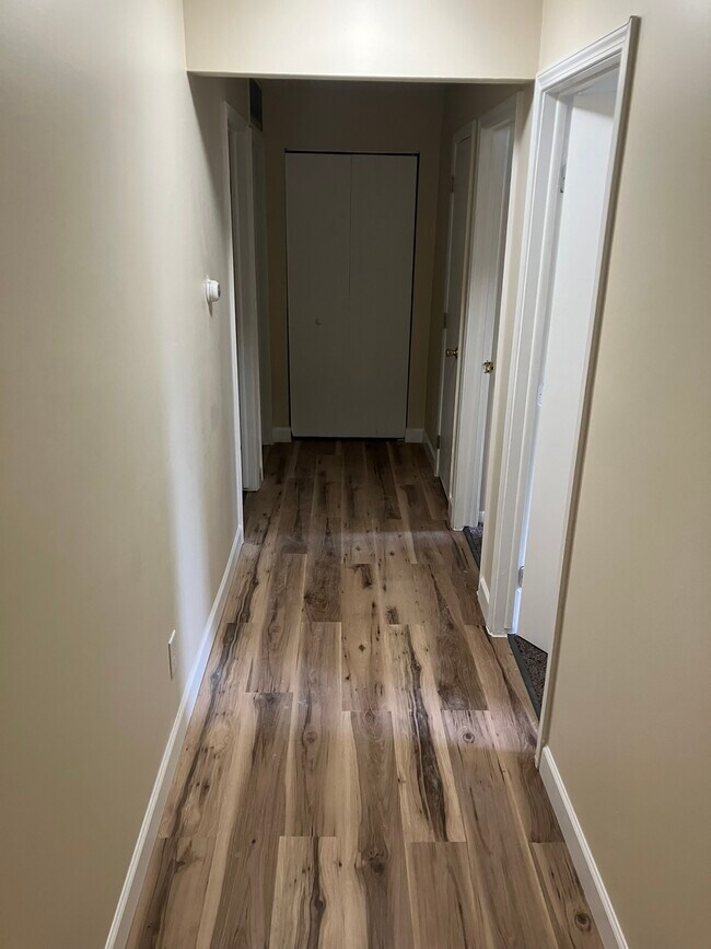 Photo - 500 Bowie Dr Unit 117