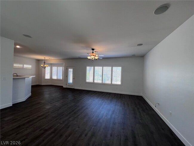 Photo - 1627 Fieldbrook St