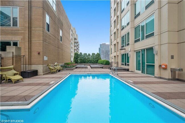 Pool - 33 W Ontario St Unit 37 C