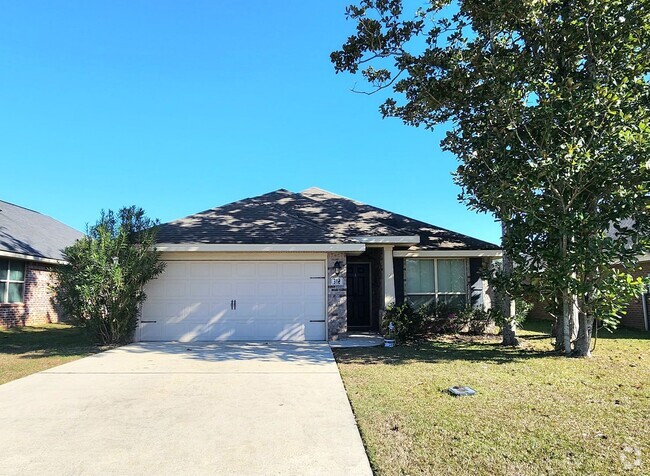 Building Photo - 3/2 Home available in Foley