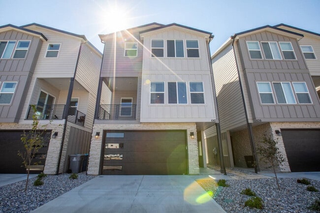 Photo - 642 E 460 S Unidad ID1249867P