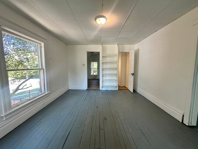 Photo - 106 Battle Creek Ave Unit #2 (Upper)