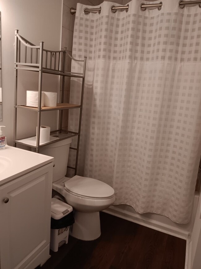 Photo - 8607 Beekman Pl