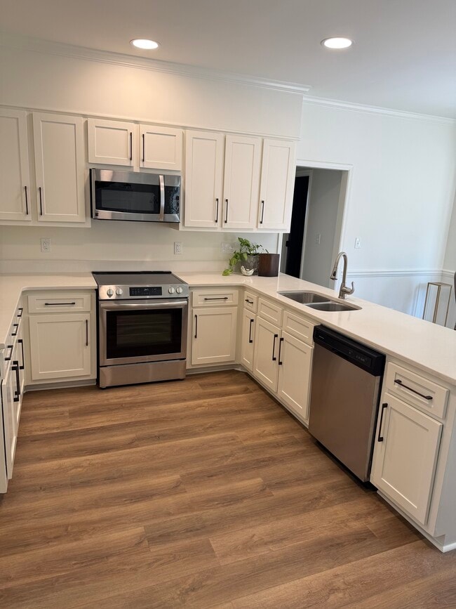 Kitchen - 117 Battery Way