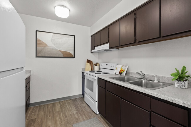Golden Apartments