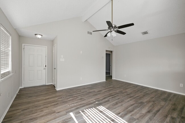 Photo - 13702 Tanvern Ct