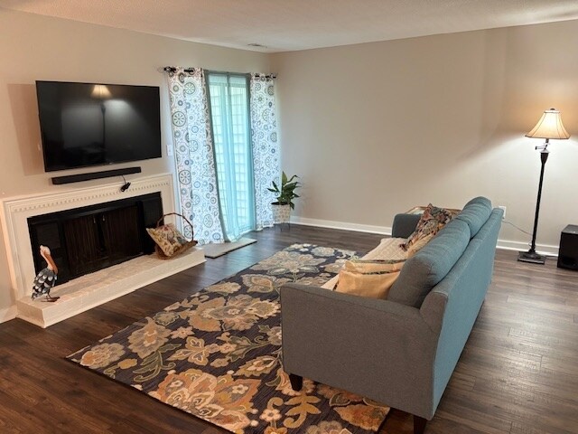 Photo - 18 Willow Bridge Dr