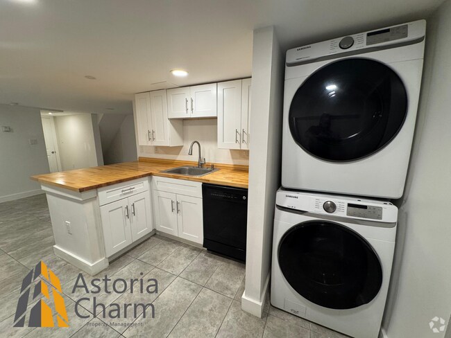 Building Photo - 1632 N Calvert St Unit 1A Rental