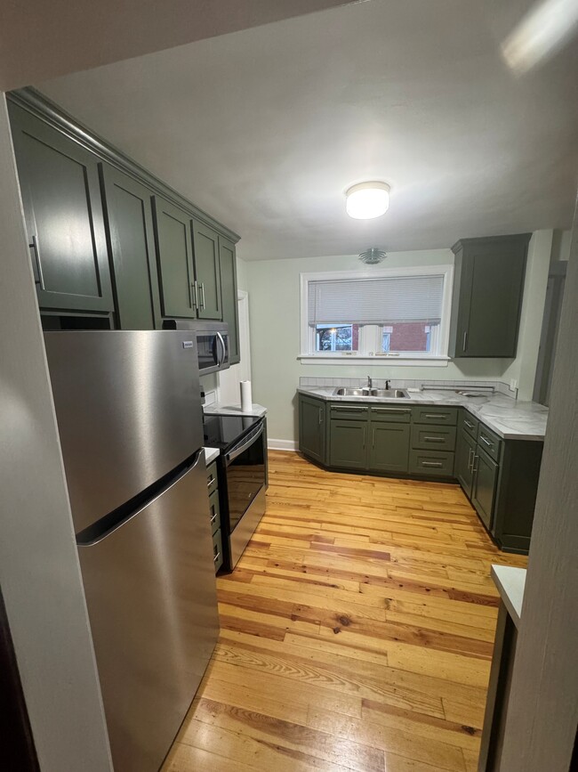 Photo - 922 Jefferson St Unit LEVEL