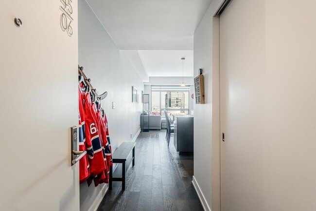 Photo - 1288 Av. des Canadiens-de-Montréal Unité 4506