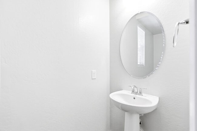 Photo - 2263 S Henry Ln