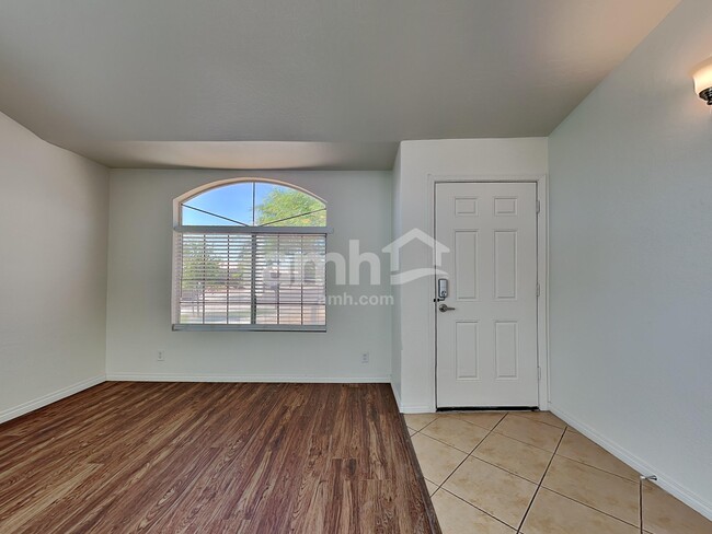 Photo - 1177 S Jamaica Way