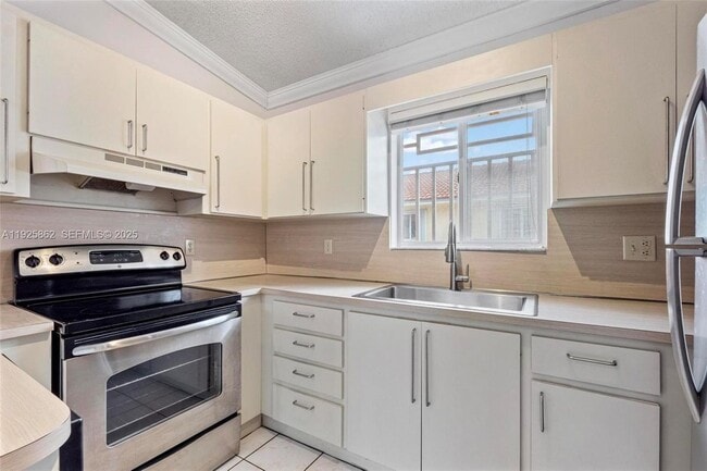 Photo - 10101 W Okeechobee Rd Unit 13202