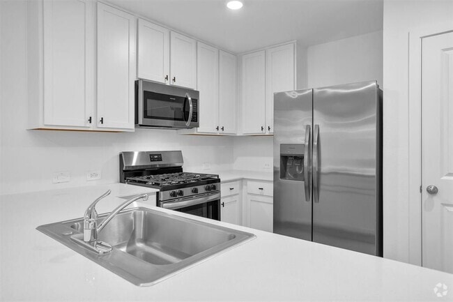 Building Photo - 16472 Blossom Grv Dr Rental