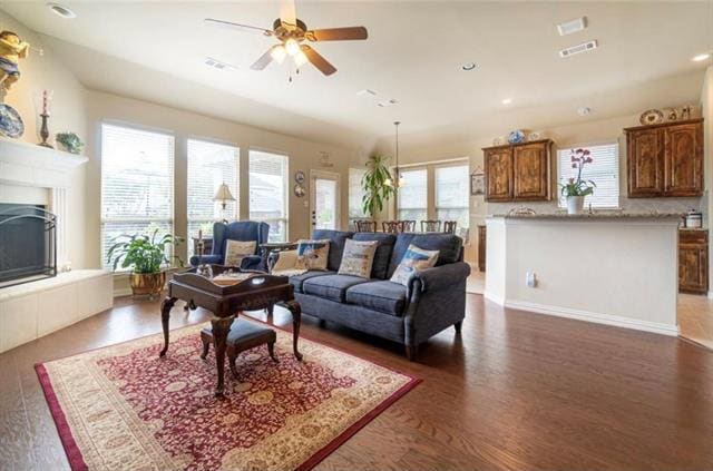 Photo - 908 Lake Grove Dr