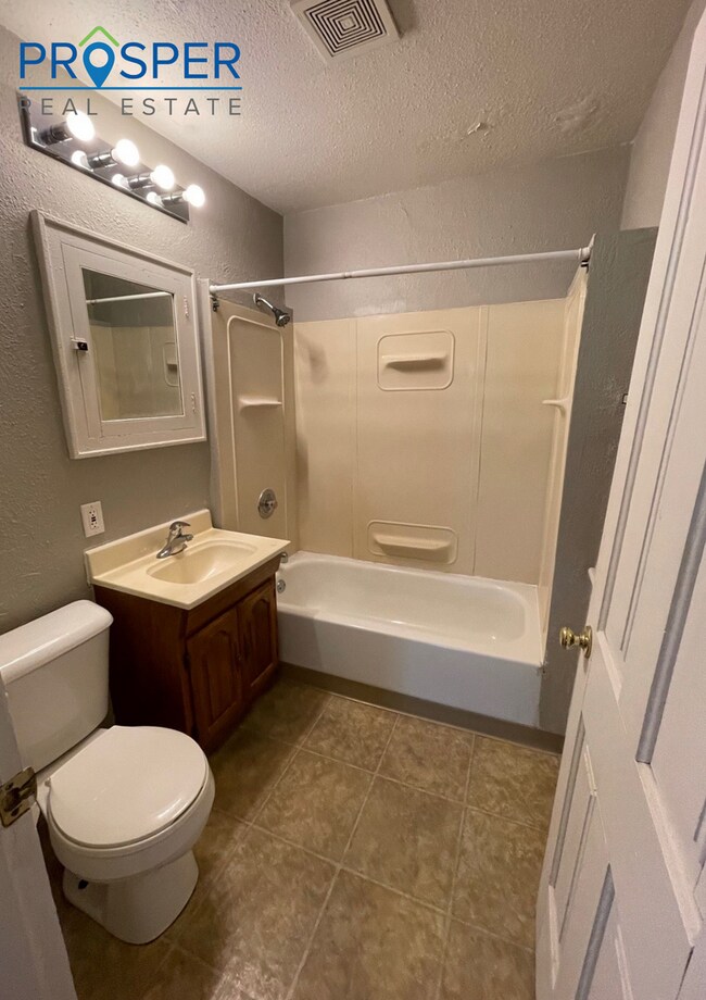 Photo - CH828X Unit CH830X