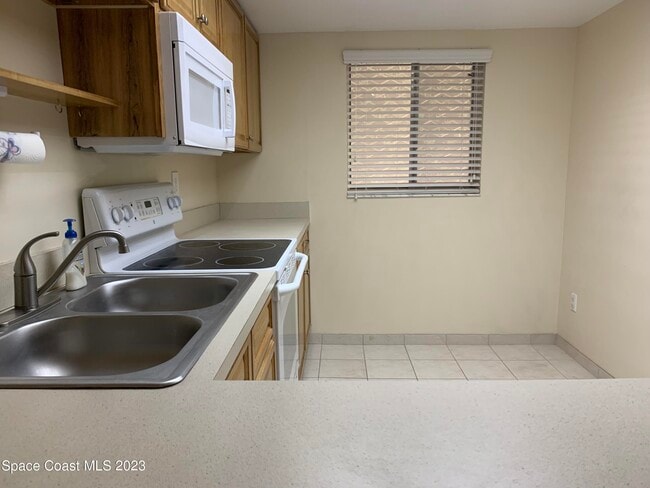 Photo - 3025 Thrush Dr Unidad 206