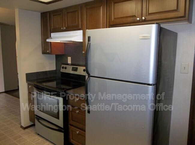 Photo - 11403 78th Ave E