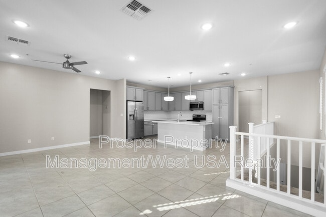 Photo - 155 N Lakeview Blvd Unit 259