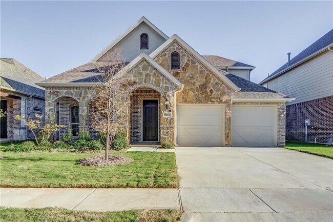 Building Photo - Move-In Ready 3-Bed, 2-Bath Home with Community Green Spaces
