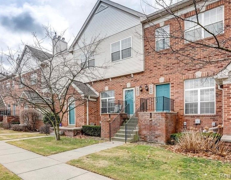 Photo - 1747 Campau Farms Cir Condo
