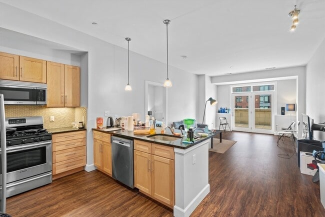 Photo - 1501 Commonwealth Ave Unit 103