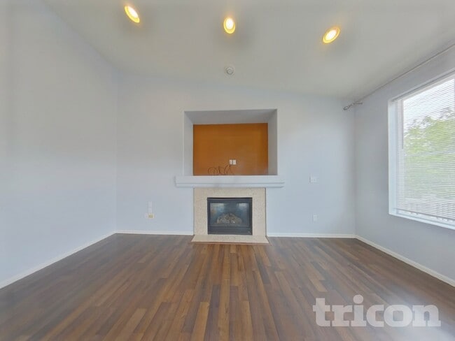 Photo - 8252 Cypress Wood Dr