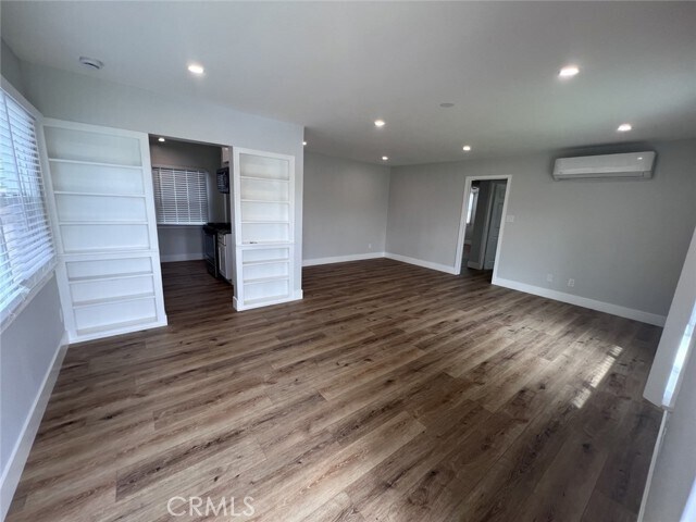 Photo - 3460 Washington St
